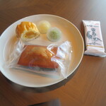 ザ・プリンス - フィナンシェ、アップルパイなど