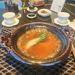 中国飯店 春秋 - フカヒレの姿煮