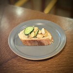 バルネリマ - バゲット。本日のクルーはいんげんとツナのサラダ