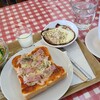 イタリアンバール パスタグルッピ - ピザトーストセット(税込700円)
①ベーコン&薄切り玉葱のピザトースト②野菜サラダ(甘藍&萵苣&胡瓜&蕃加&玉葱等々)③ベーコンの半熟目玉焼き④飲むヨーグルトお飲み物《セットドリンク》①HOT珈琲