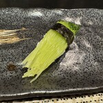 すし みよしの - かいわれ大根