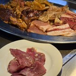 炭火焼肉ピカソ - 