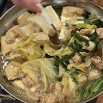 馬ともつ鍋 うまかっちゃ - 