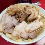 ラーメン二郎 - 小ブタ　850円