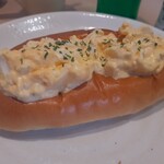 ガスト - コッペパンたまごサラダ