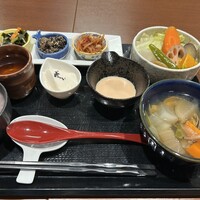 ヒル薬膳粥・ヨル貝料理カイノクチ - 