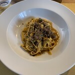 オステリア イル レオーネ - ランチコース 手打ちのタリアテッレラグーソース