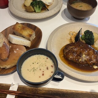 山本のハンバーグ_1