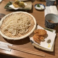 自家製粉石臼挽きうどん 青空blue 本店 - 