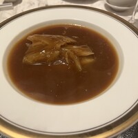 筑紫樓 銀座店 - フカヒレスープ