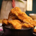 味加味 - チキンカツ丼にしました。