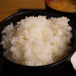 味加味 - 普通盛りでもしっかりとした量