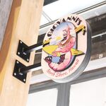 Giovanni’s - 看板