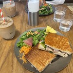 パンとエスプレッソとおもろまち - 