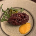 レ・ココット - トド肉のユッケ