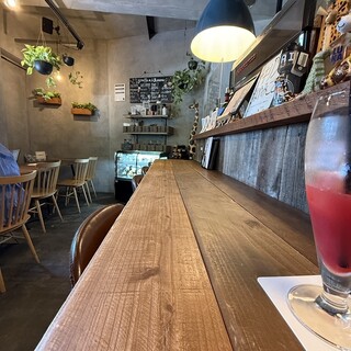 cafe dining giraffe_2