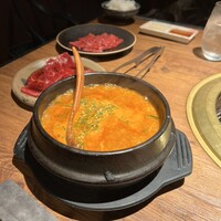 和牛とタン 焼肉 とみ 新橋本店 - 