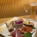 KOBE 元町バル Charlie - 