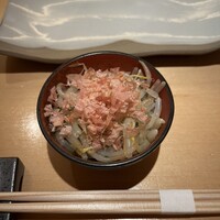 地葉 栄 - お通しのもやし和え