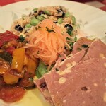 ラ・ベファーナ - 前菜の盛り合わせ