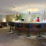 The Pier First Class Lounge - バーカウンター