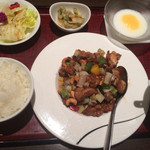 Touhou Kou - 鶏肉とナッツの炒め物のセット