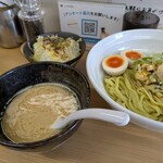らぁ麺 NOBU - 集合写真