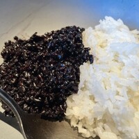 SAAWAAN BISTRO - ■ご飯　黒米とジャスミンライス（お代わり自由）