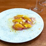 modest - ツムブリのカルパッチョ。