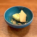 modest - 黄人参のアイス。