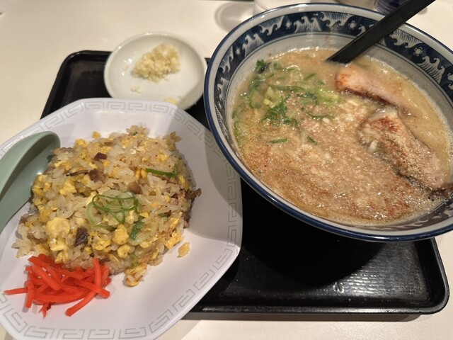 Ninniku Ramen Tenyo Ooikebashi Ten photo 2