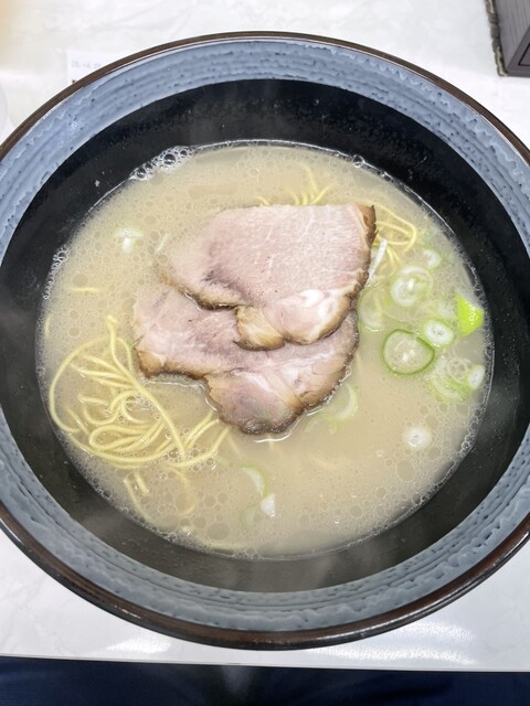 Ramen Hakata Ya photo 3