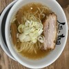 人類みな麺類 近未来と日本文化の融合