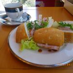 Cafe St. Maire KUMOBA - 