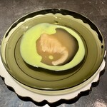 仁修樓 - フカヒレ(ヨシキリザメ)　地鶏金華ハムソース　エンドウ豆ソース