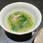仁修樓 - 蛤と地鶏のスープ