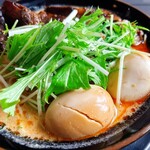 麺屋　たか - 味玉トッピングで2つ！担々スープに良く合います