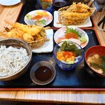 きんちゃく家 なんば店 - しらす御膳　2,300円