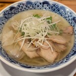 喜多方 満喜 - 塩ワンタン麺