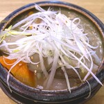 炭火焼き一番酒場 - 黒豚のモツ煮込み￥580　2025.4.16