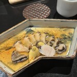 八景 - アワビの石焼き