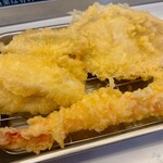 天ぷらまつもと  - お好み定食 1,300円　大海老、キス、河豚、豚