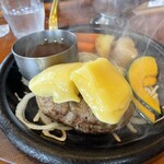 炭焼きハンバーグ 牛吉 - 