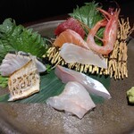 越後一会 十郎 - 刺身八種盛り1480円＋のど黒100円