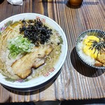 二星製麺所 - 背脂煮干し中華そば（税込950円）＋ちゃー玉めし（税込100円）