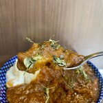 ヌードル＆スパイスカレー 今日の1番 - ポークカレー！