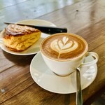 Conkey’s Bakery - カフェラテ