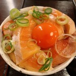 神楽 海老で鯛を釣る麺堂 - 