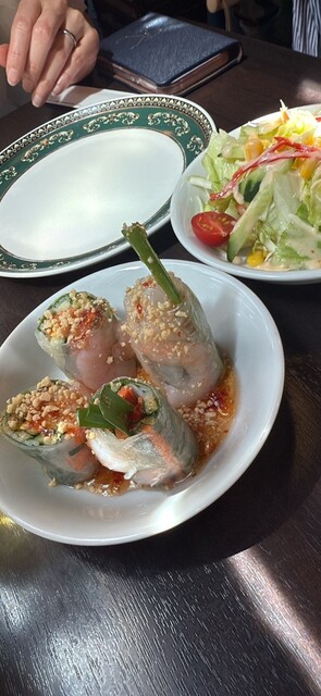 Lotus Lounge Shinjuku photo 2