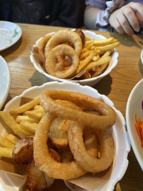 グロリアス チェーン カフェ 横浜ベイサイド （Glorious Chain Café